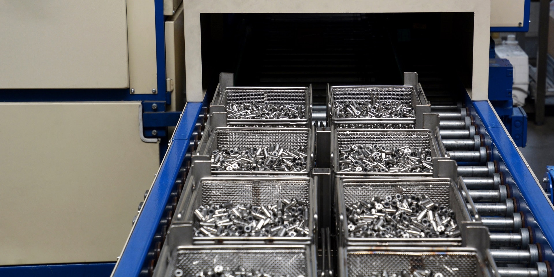 Aalberts surface technologies Solingen 7 Reinigungsprozess